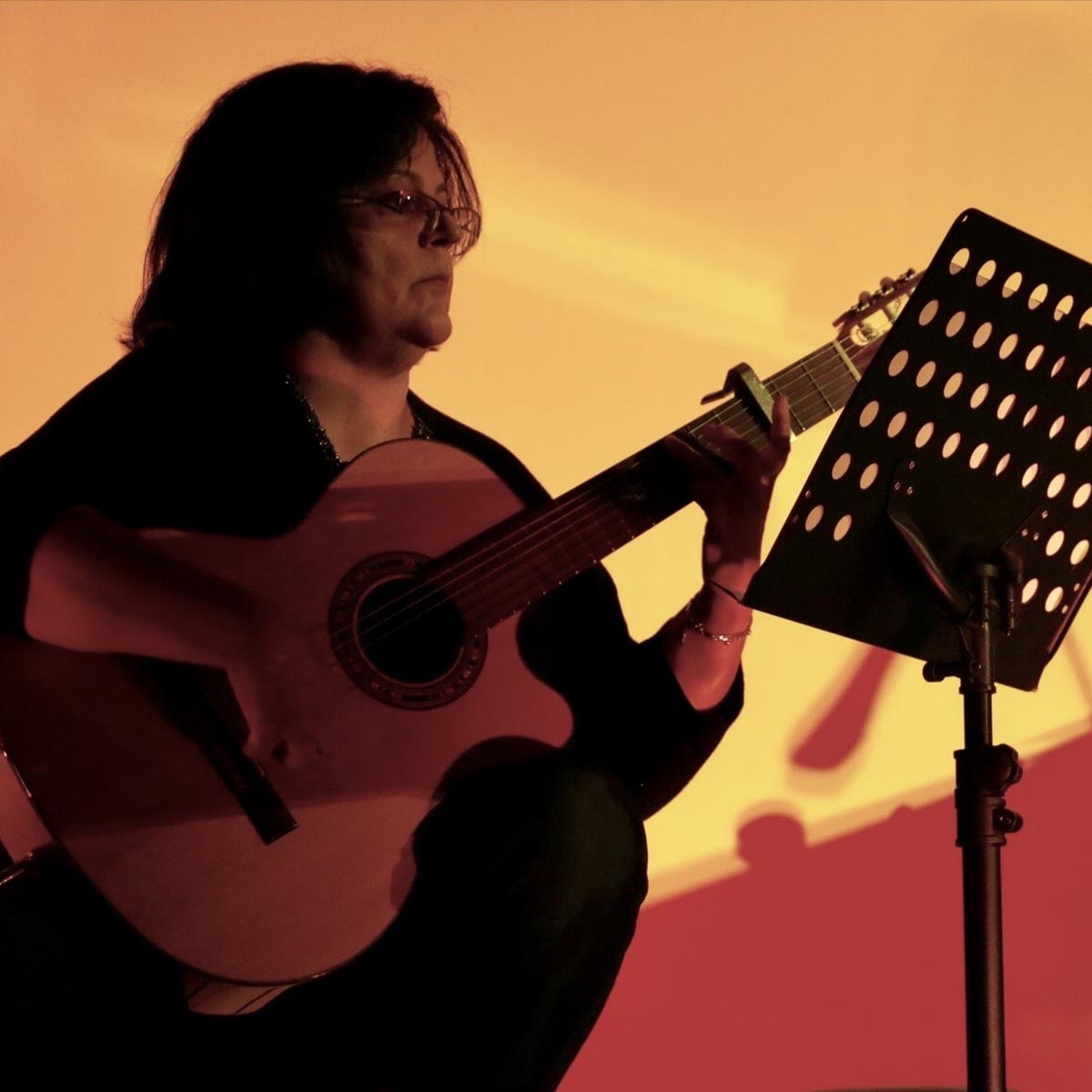 professeurs-diplomes-activites-auriol-ecla-claudine-machy-guitage